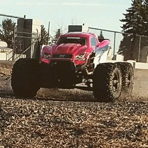 Meet your Posher, Logan